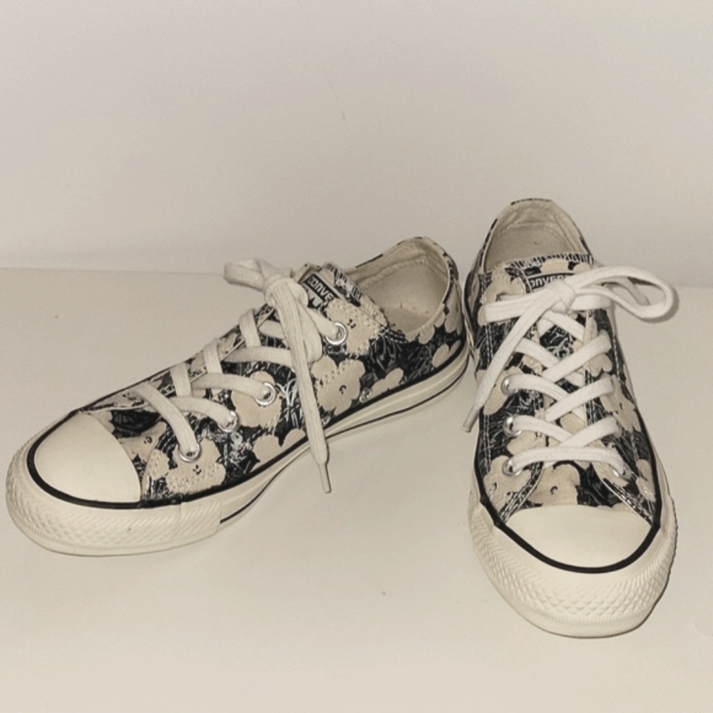 Converse x Andy Warhol Limited Edition, Flowers BW, women's size 6. Gently worn.